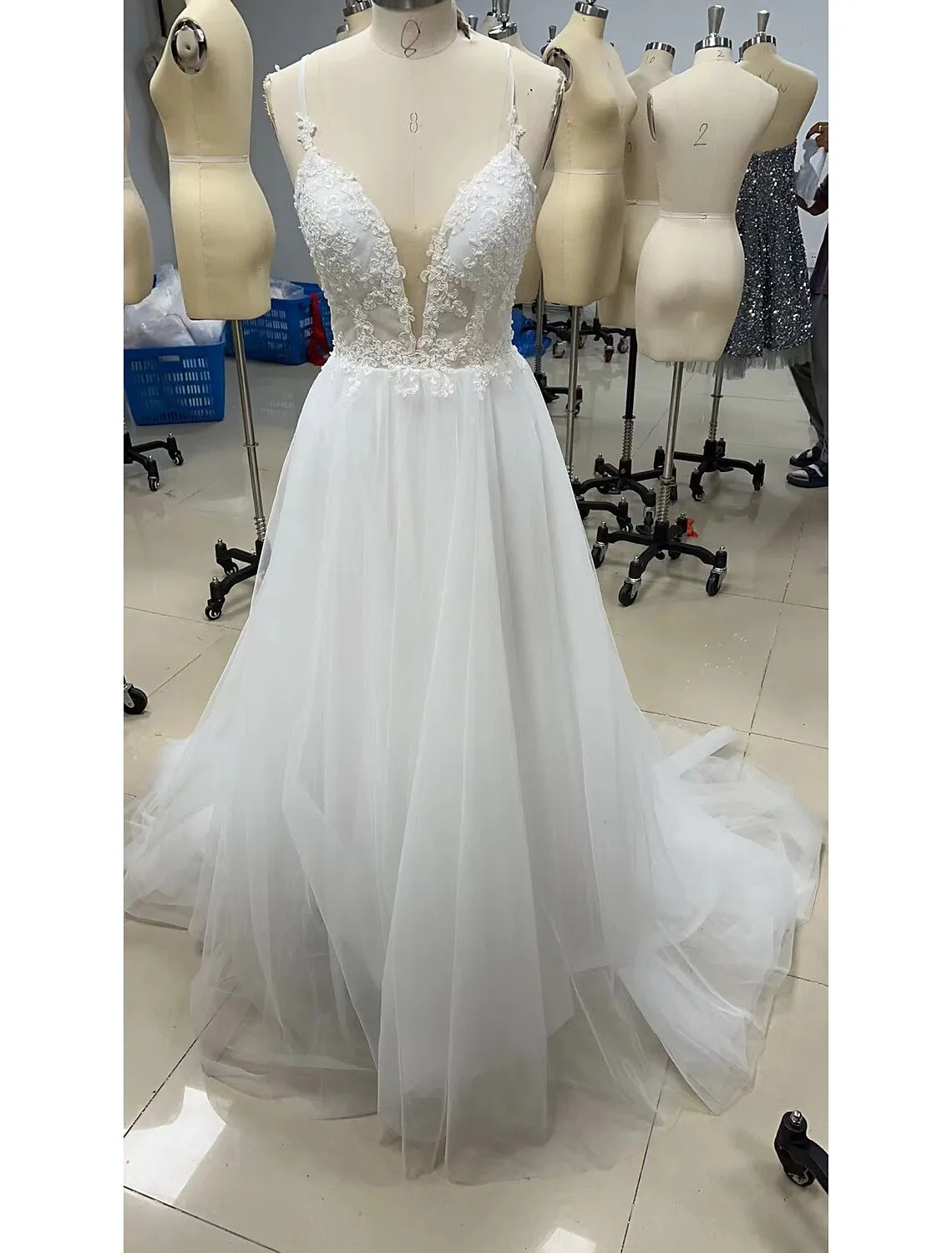 Aimishang  A-Line Evening Gown Minimalist Dress Engagement Sweep / Brush Train Sleeveless V Neck Tulle with Beading Appliques Shouder Flower