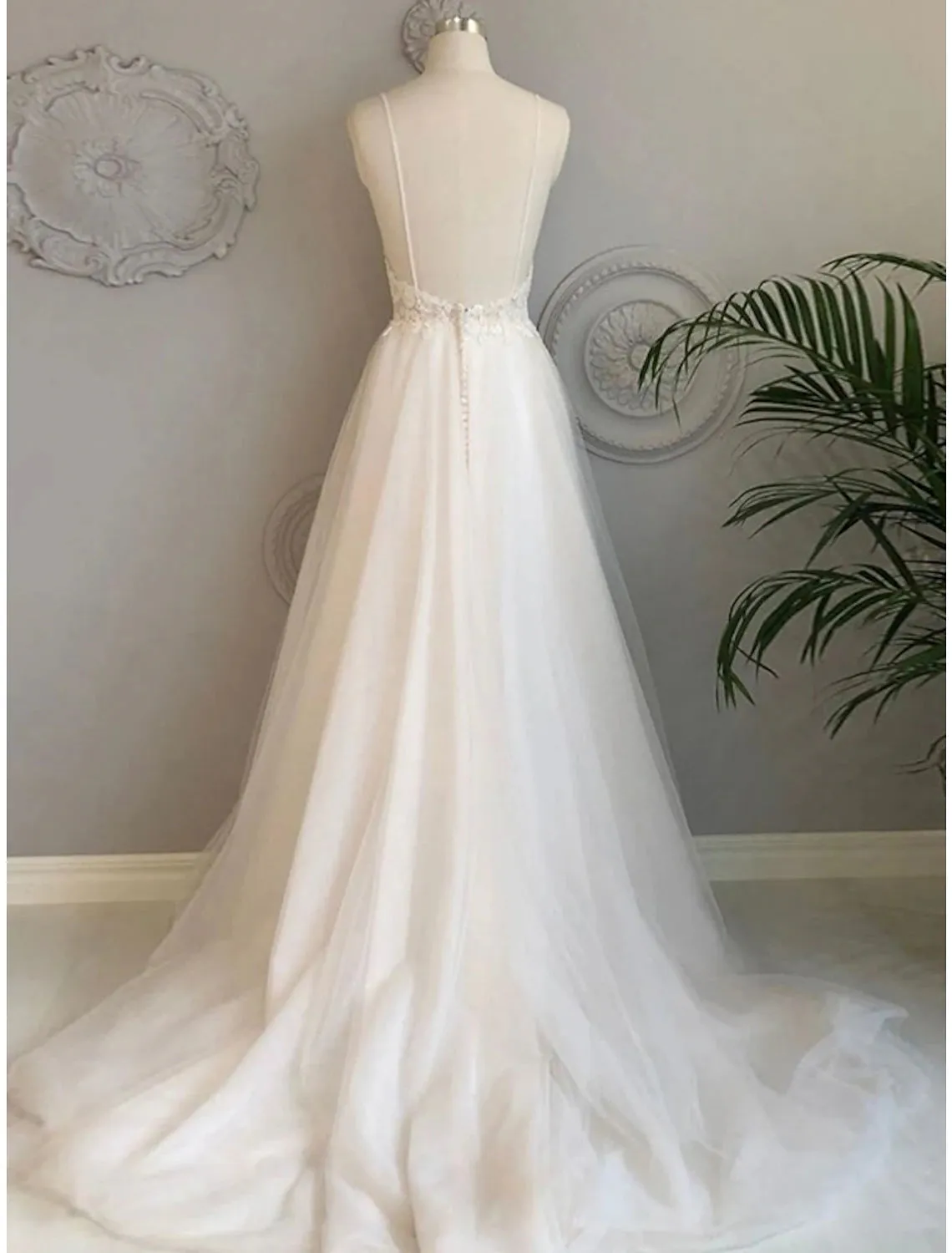 Aimishang  A-Line Evening Gown Minimalist Dress Engagement Sweep / Brush Train Sleeveless V Neck Tulle with Beading Appliques Shouder Flower