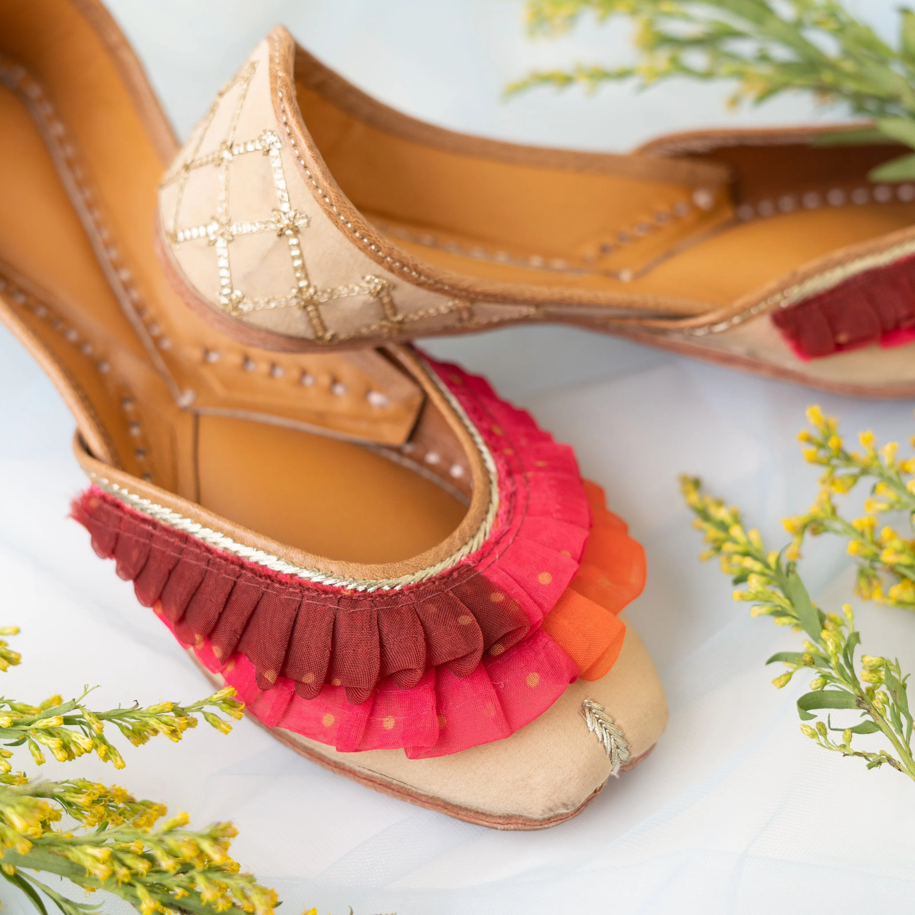Beige Ruffled Jutti with Gota Lace