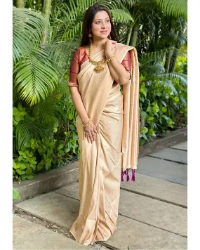 Fantabulous Cream Soft Silk Saree With Tempting Blouse Piece