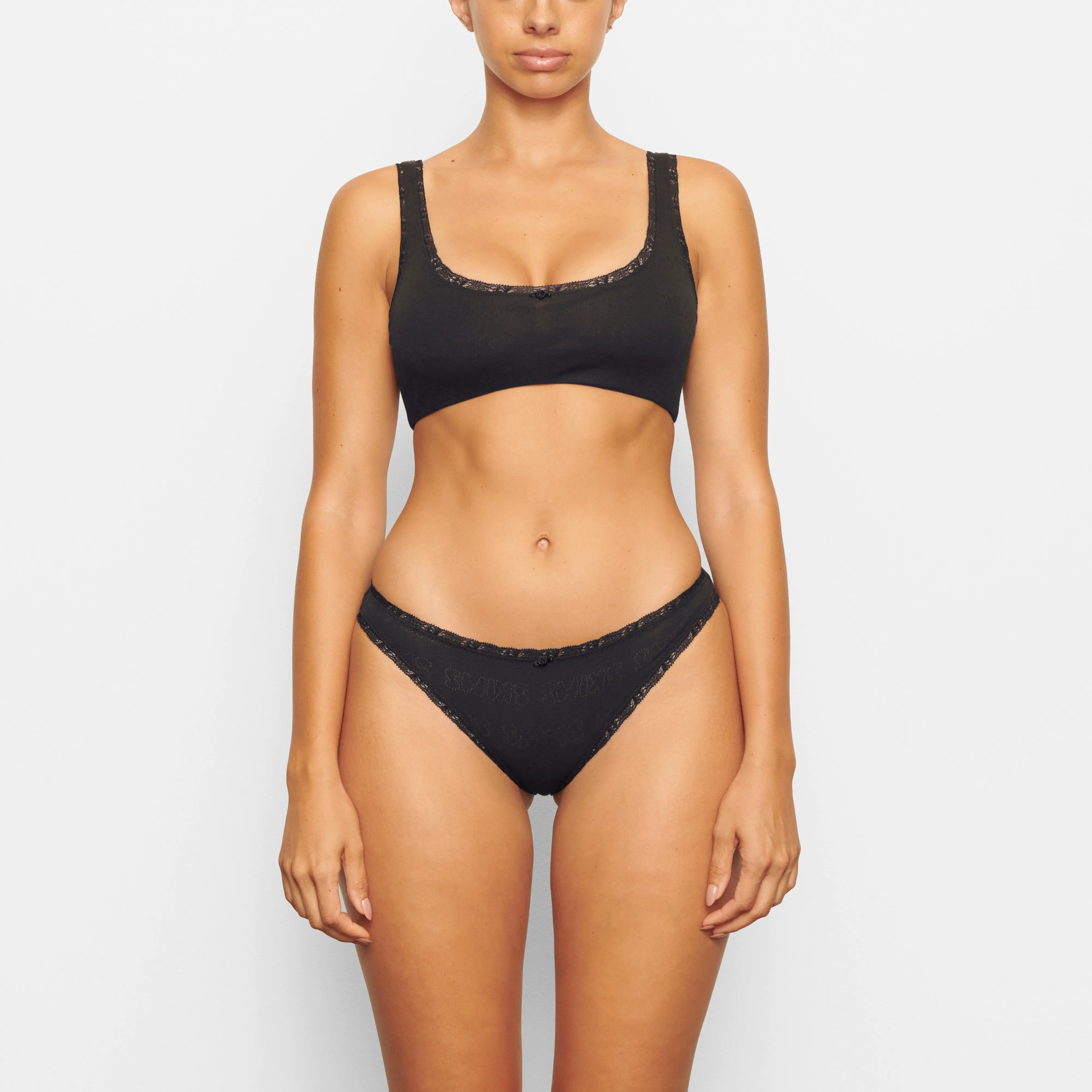 LACE POINTELLE CHEEKY BRIEF | ONYX