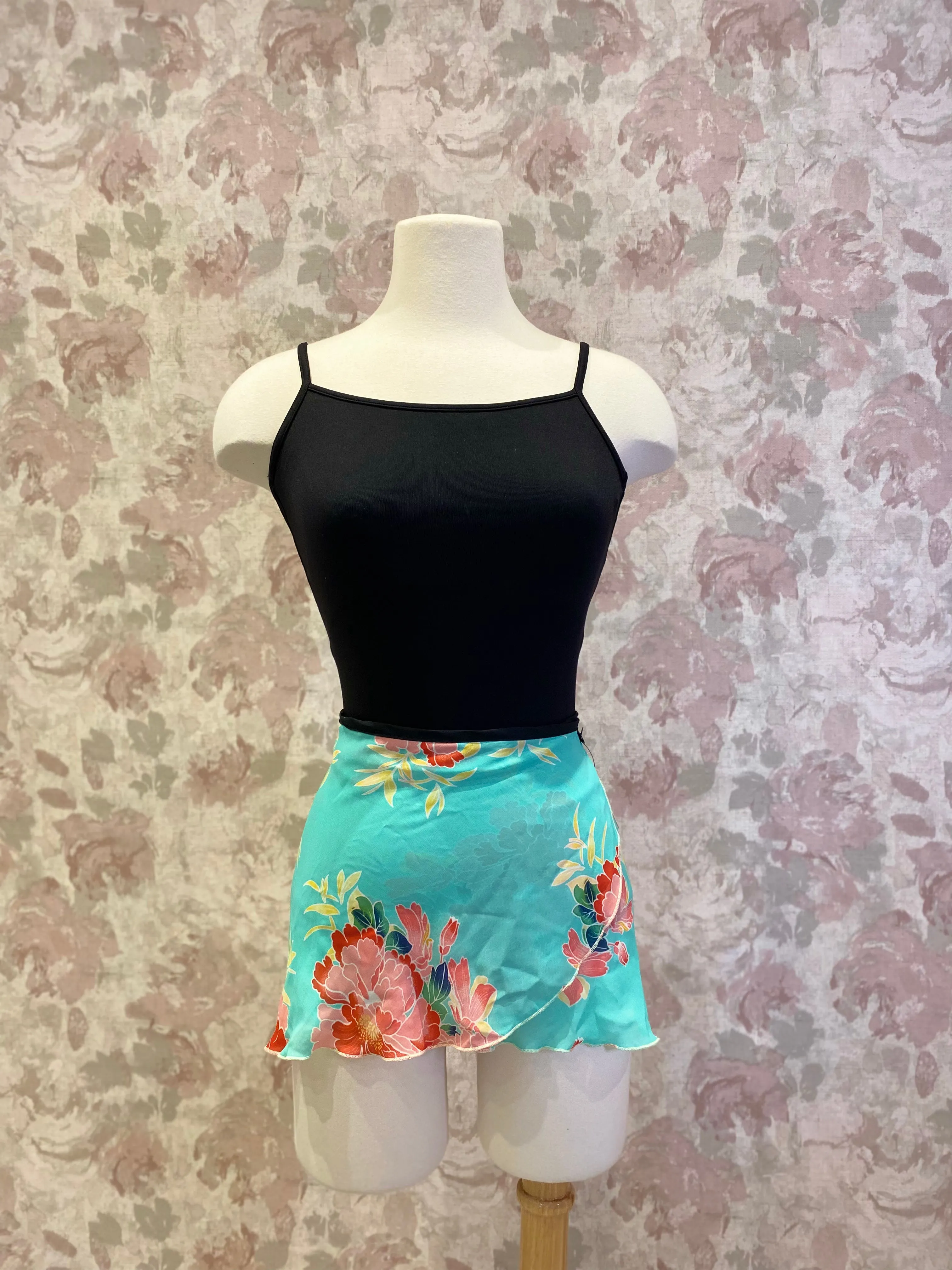 Ladies Pistachio Green & Coral Floral Skirt