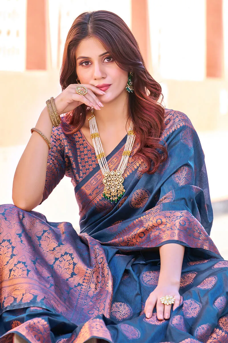 Opulent Navy Blue Banarasi Silk Saree With Majesty Blouse Piece