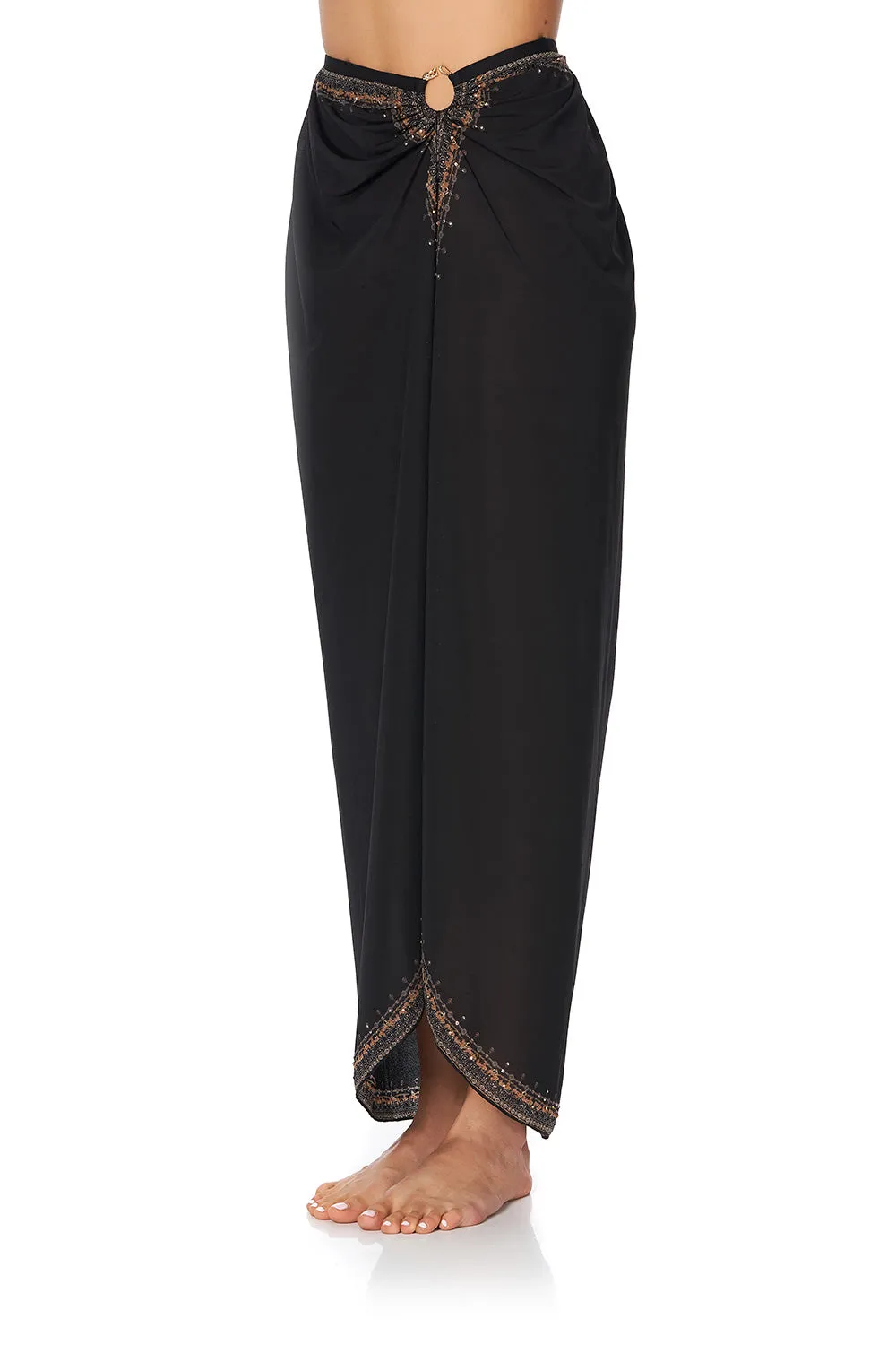 RING TRIM LONG SARONG SOLID BLACK