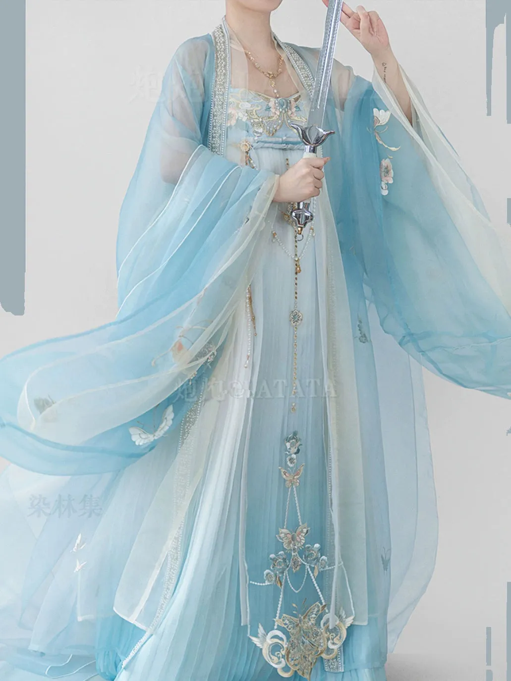 Tang Dynasty | Princess Ensemble: Embroidered Chest-length Wrap Skirt & Flowing Blue Big-sleeved Dress