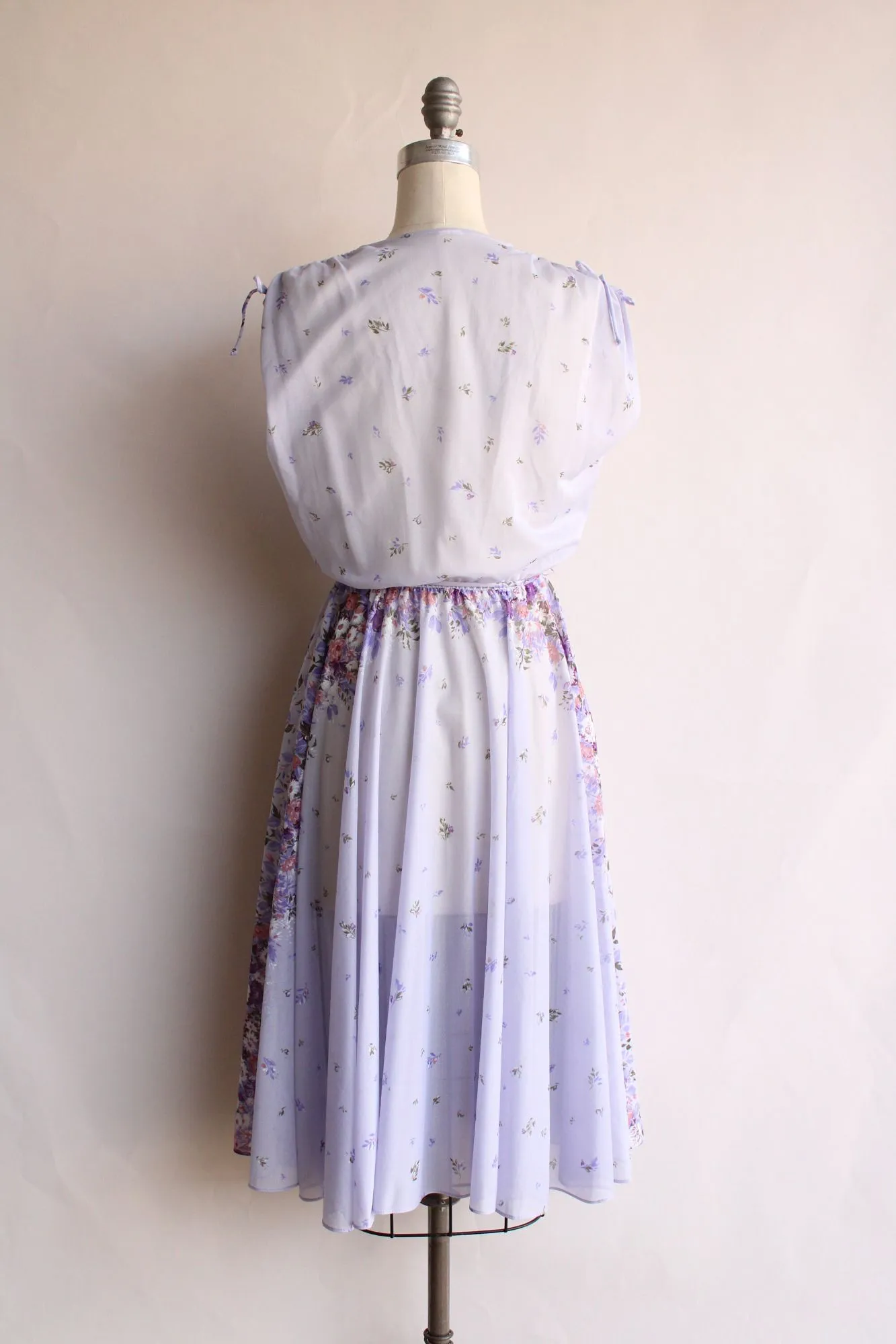 Vintage 1970s Purple Floral Boho Dress with Belt