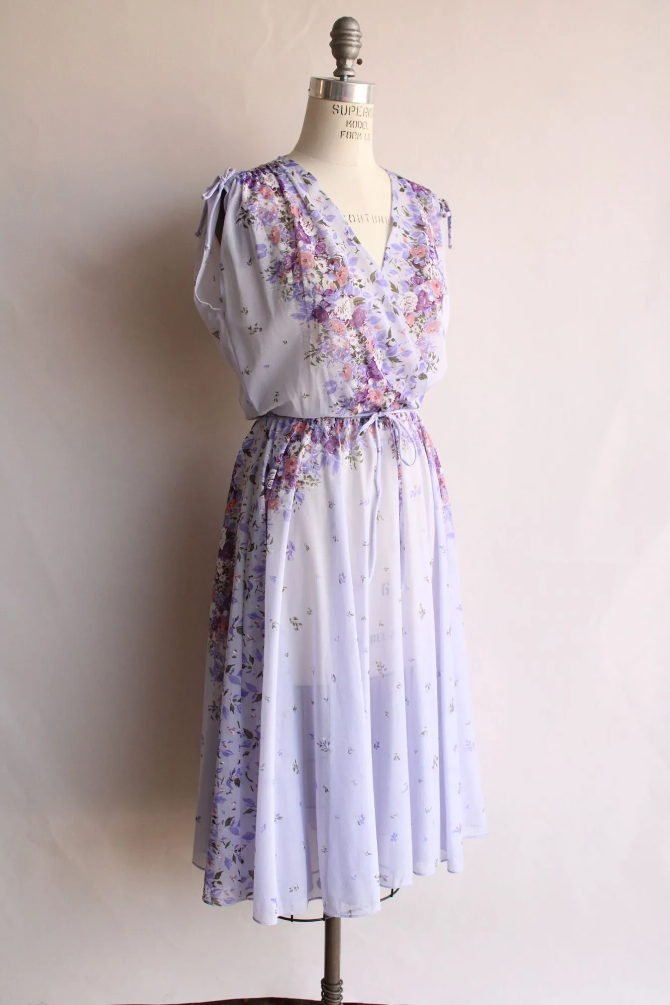 Vintage 1970s Purple Floral Boho Dress with Belt