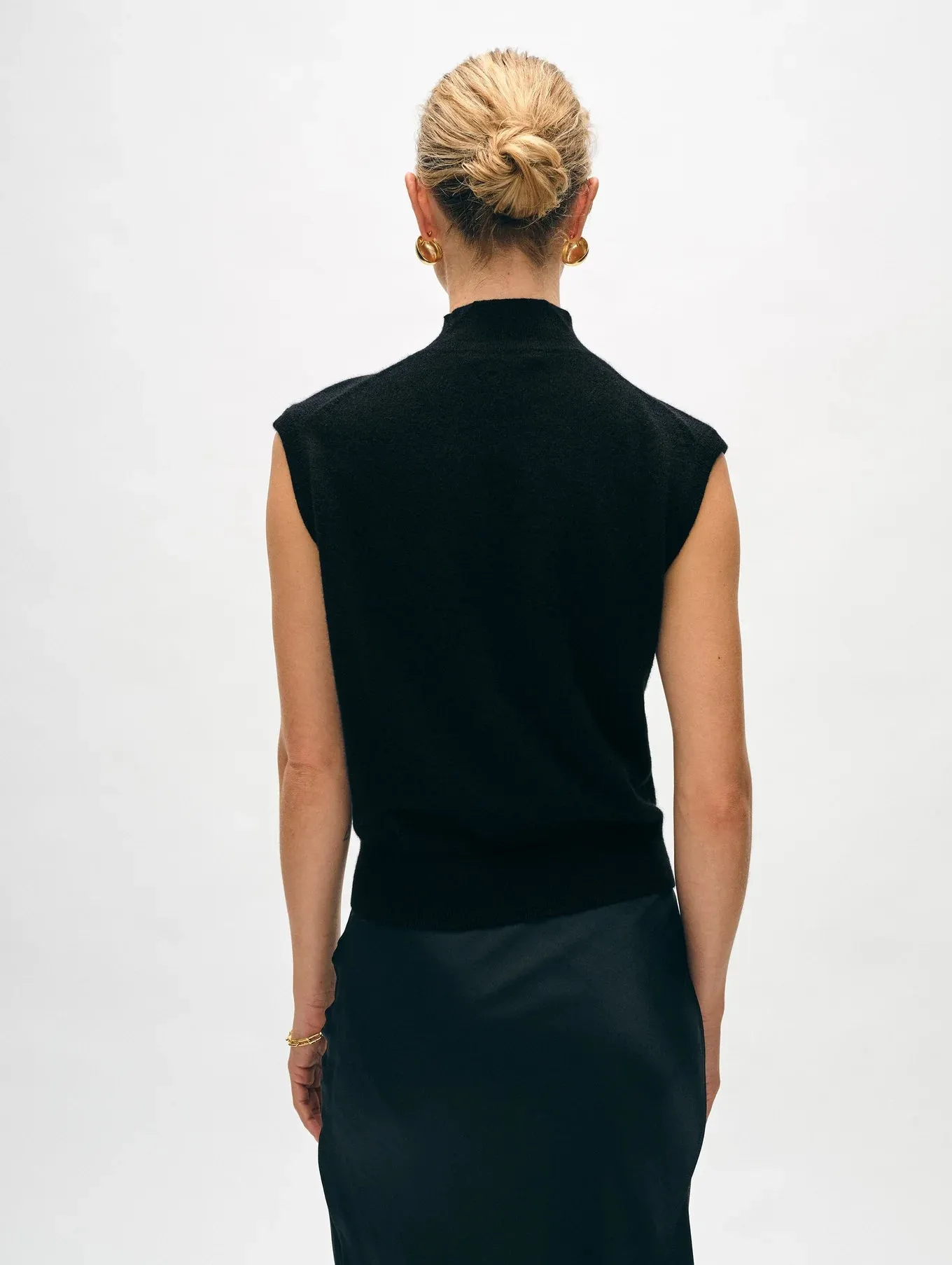 White   Warren Cashmere Sleeveless Mockneck 21067